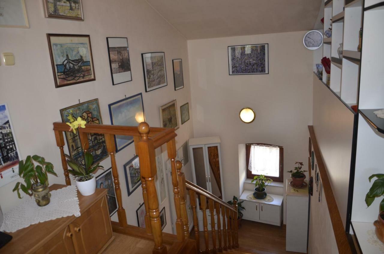 Apartman Una Lägenhet Crikvenica Exteriör bild